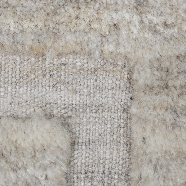 Flor und flache Webung in Creme und Beige