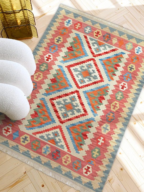 Medium rugs